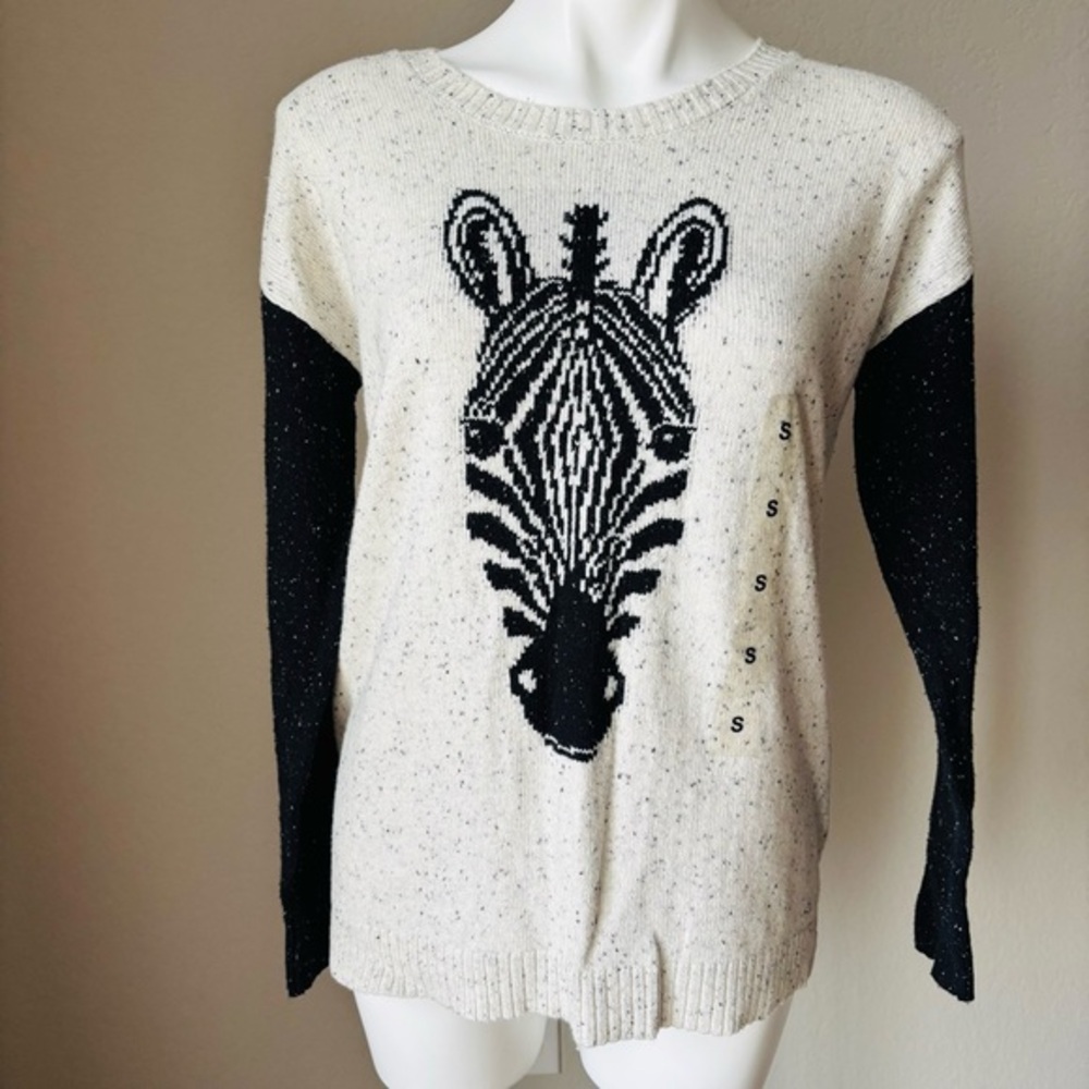 Kenzie Zebra Graphic Knit Cream Black Speckle Long Sleeve Crew Neck Sweater Sm